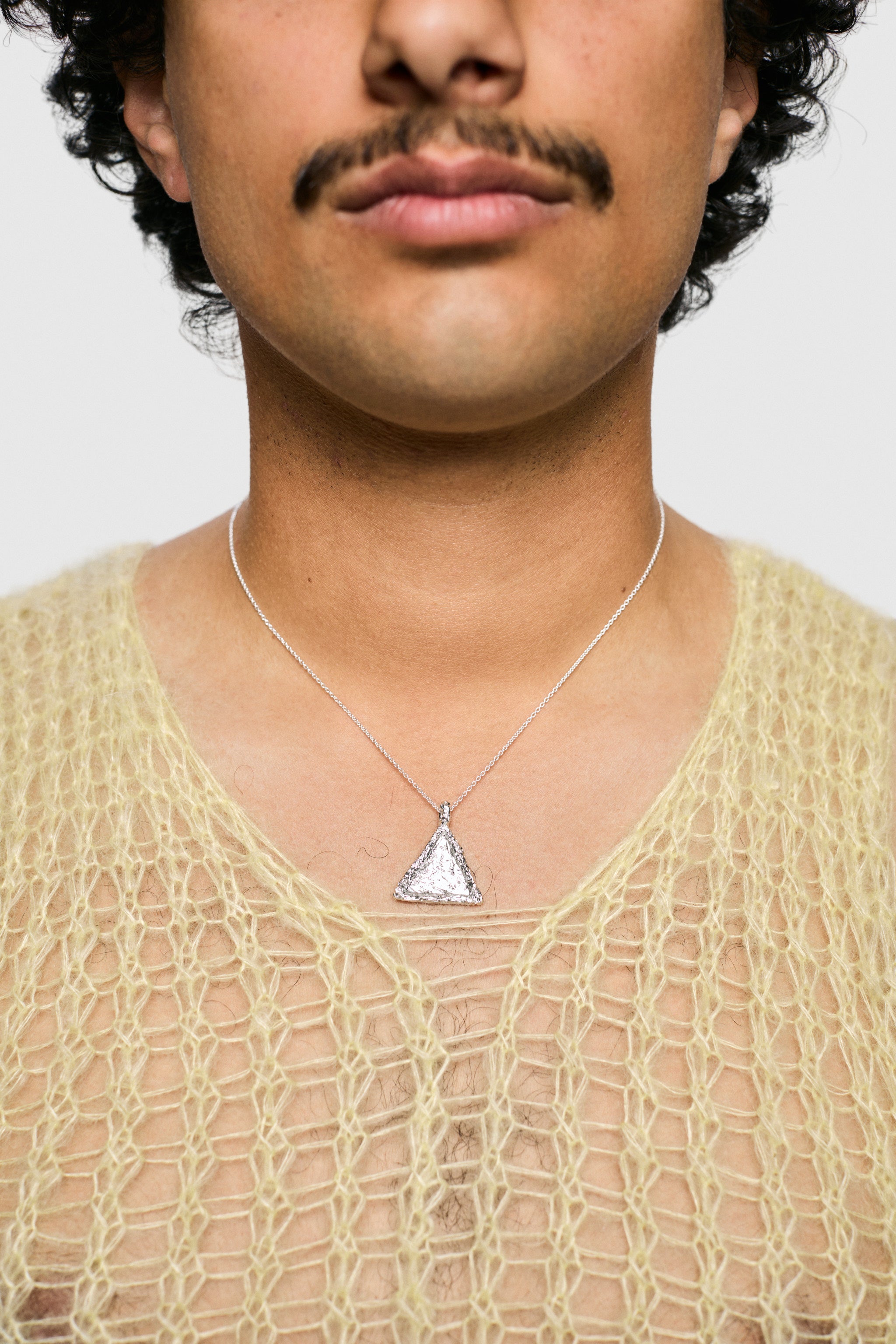 Soft Triangle Pendant (925 Silver)