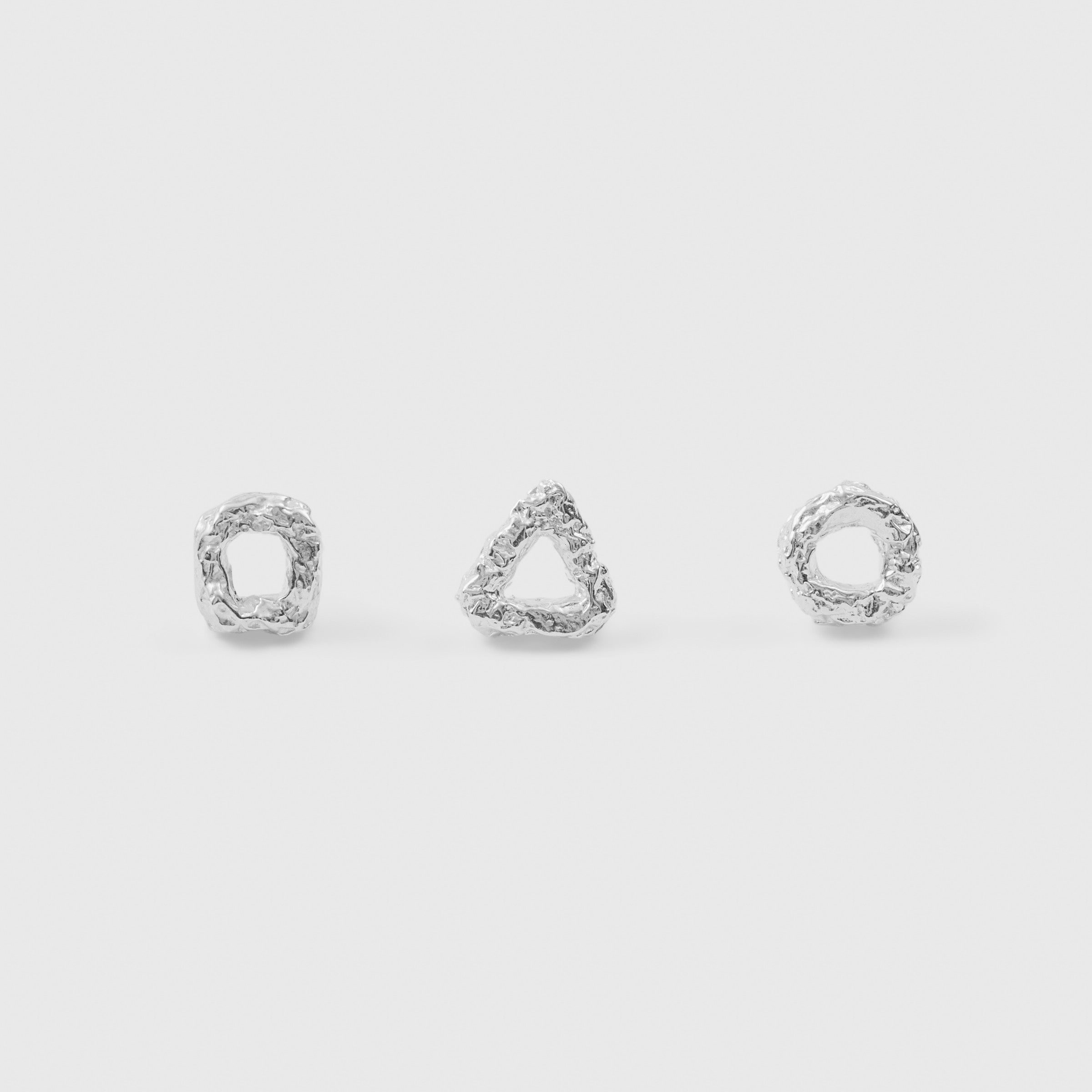 Soft Circle Stud (925 Silver)