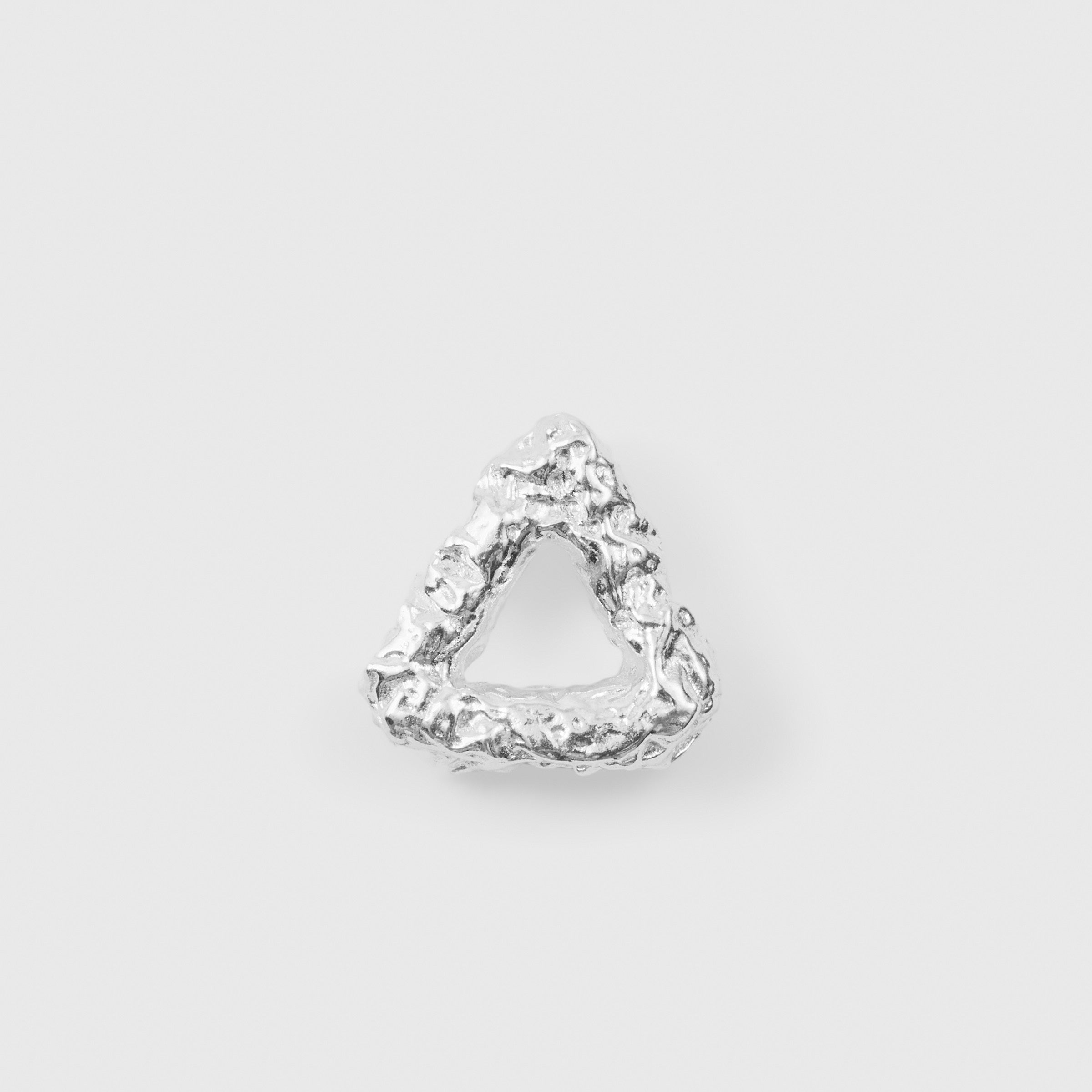 Soft Triangle Stud (925 Silver)