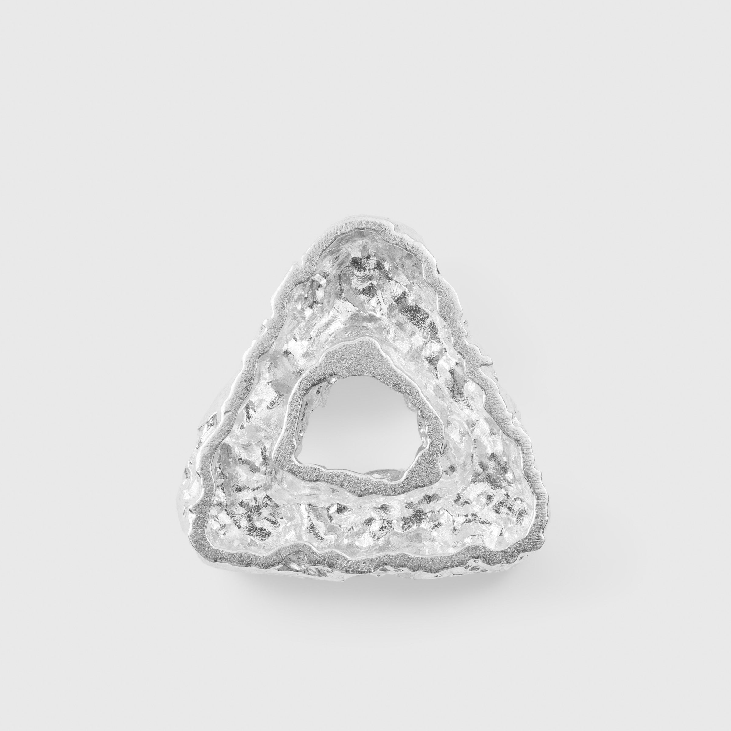 Rigid Triangle Pendant (925 Silver)