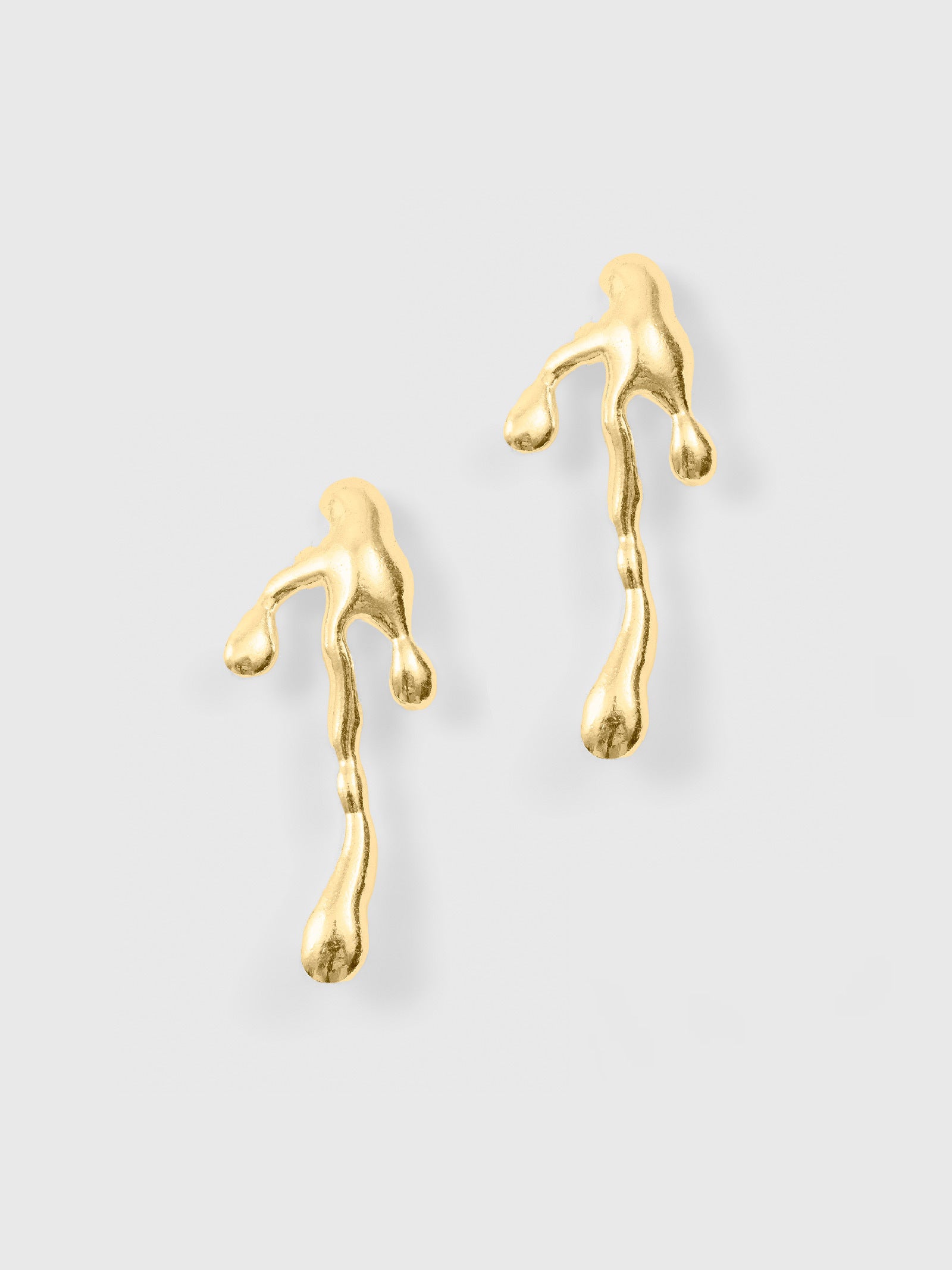 Type Arrow Earring Large (18K Gold)